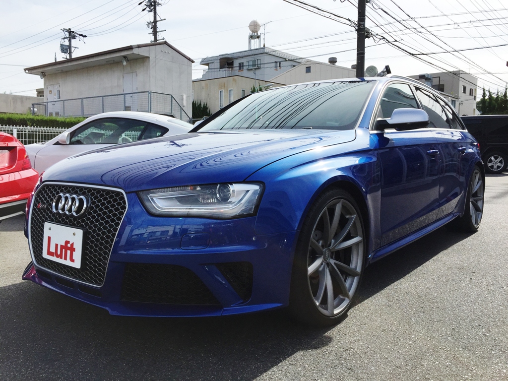 Luft ルフト ストック車両入庫のご案内 アウディ Rs4 アバント 4 2 Fsi クワトロ 14