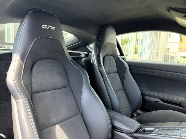 GT4デザイン スポーツシートプラス　シートヒーター